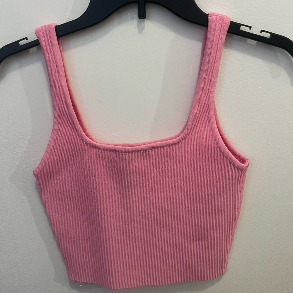 Pink Ribbed Women's Top - Picture 2 of 3